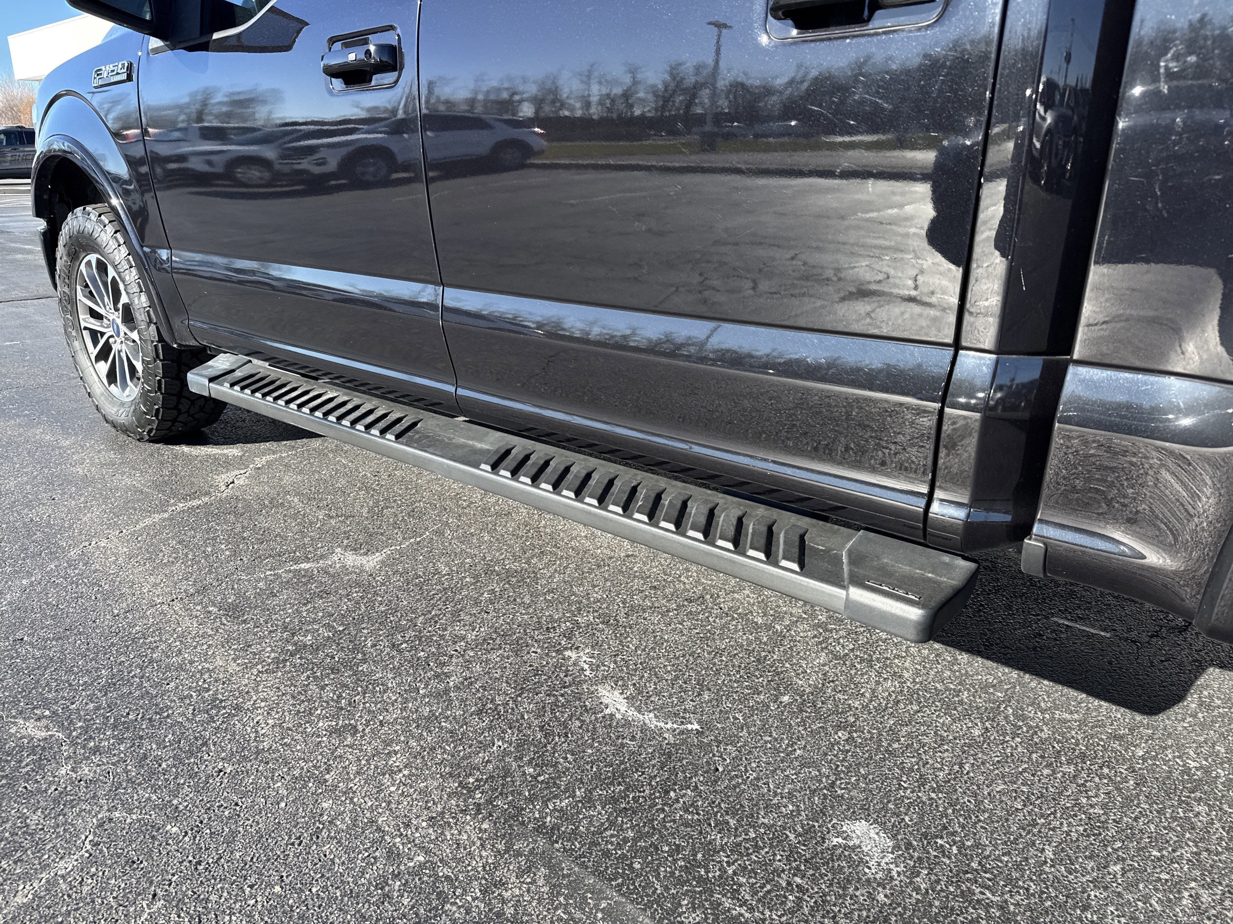 Certified 2020 Ford F150 Lariat w/ Equipment Group 502A Luxury image 23