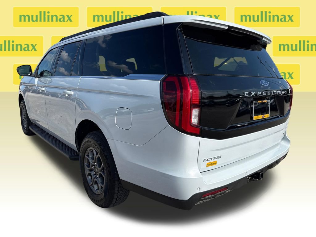 Certified 2025 Ford Expedition Max Active RWD image 9