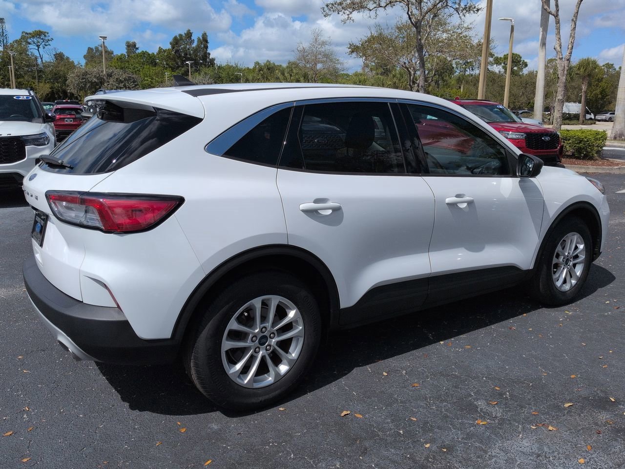 Certified 2022 Ford Escape SE w/ Convenience Package image 5