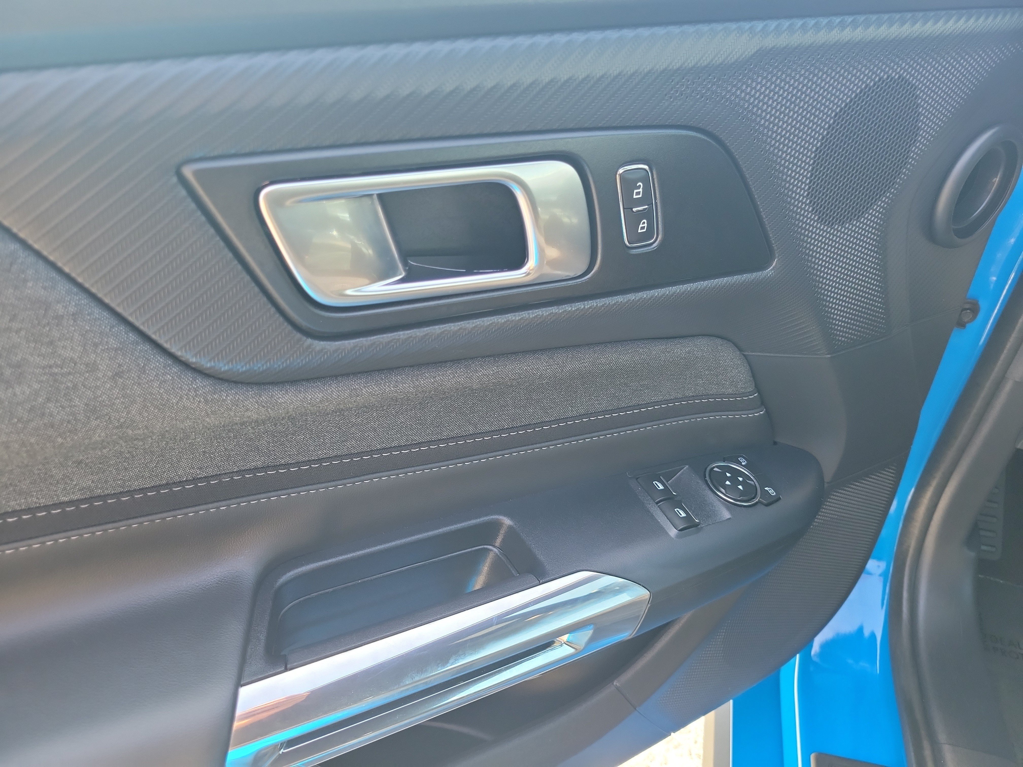 Certified 2025 Ford Mustang GT RWD image 13