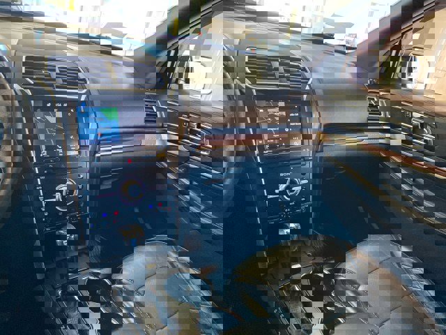 Certified 2019 Ford Explorer Platinum image 15