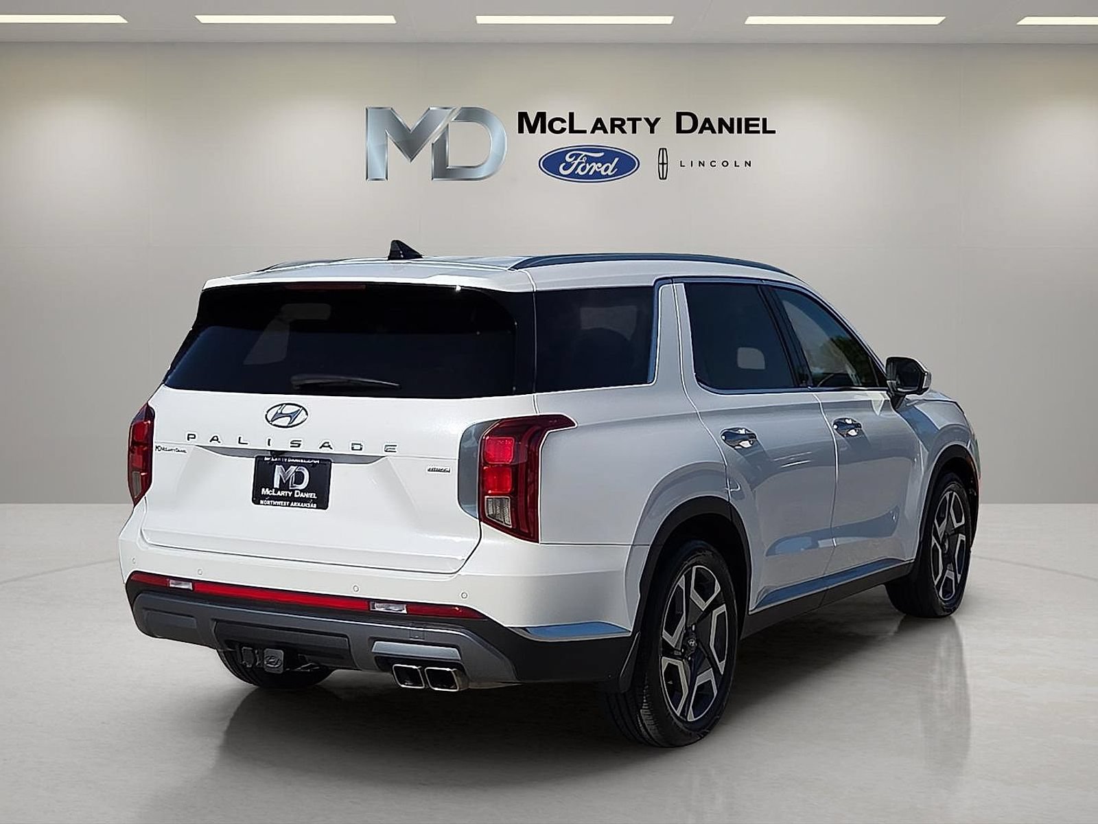Used 2025 Hyundai Palisade Limited AWD/4WD image 5