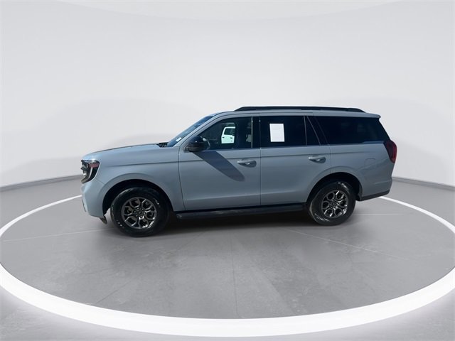 Certified 2025 Ford Expedition Active image 9