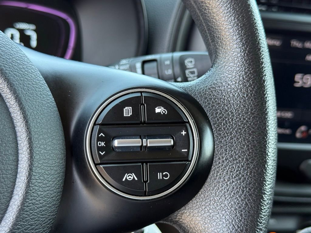 Used 2024 Kia Soul LX w/ Option Group 015 FWD image 15