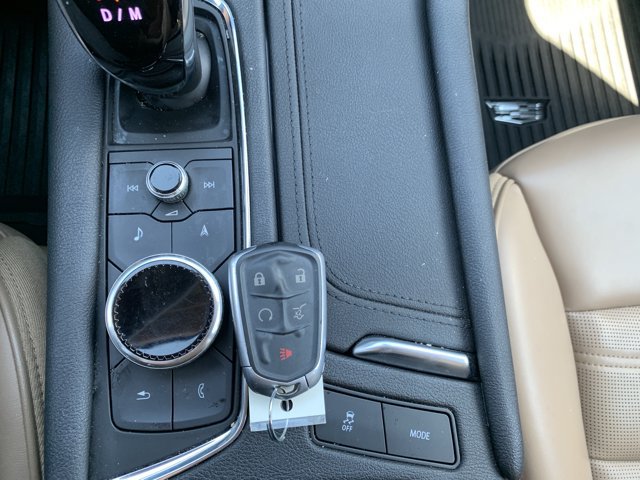 Used 2022 Cadillac XT6 Premium Luxury w/ Platinum Package AWD/4WD image 38
