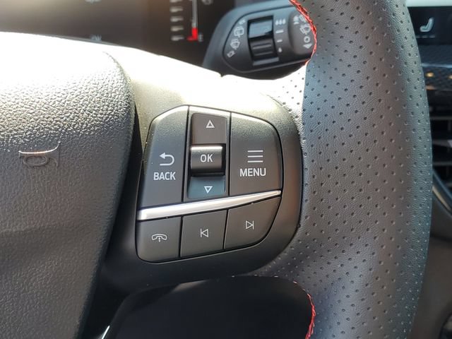 Certified 2024 Ford Escape ST-Line w/ Tech Pack #1 AWD/4WD image 18