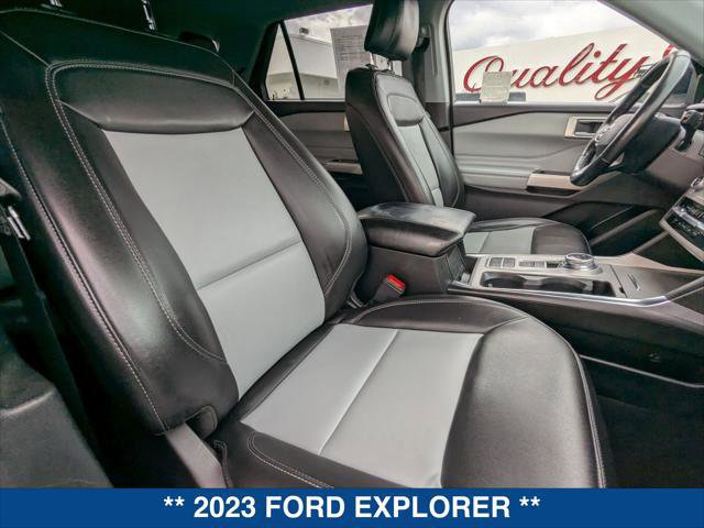 Certified 2023 Ford Explorer XLT w/ Equipment Group 202A image 25