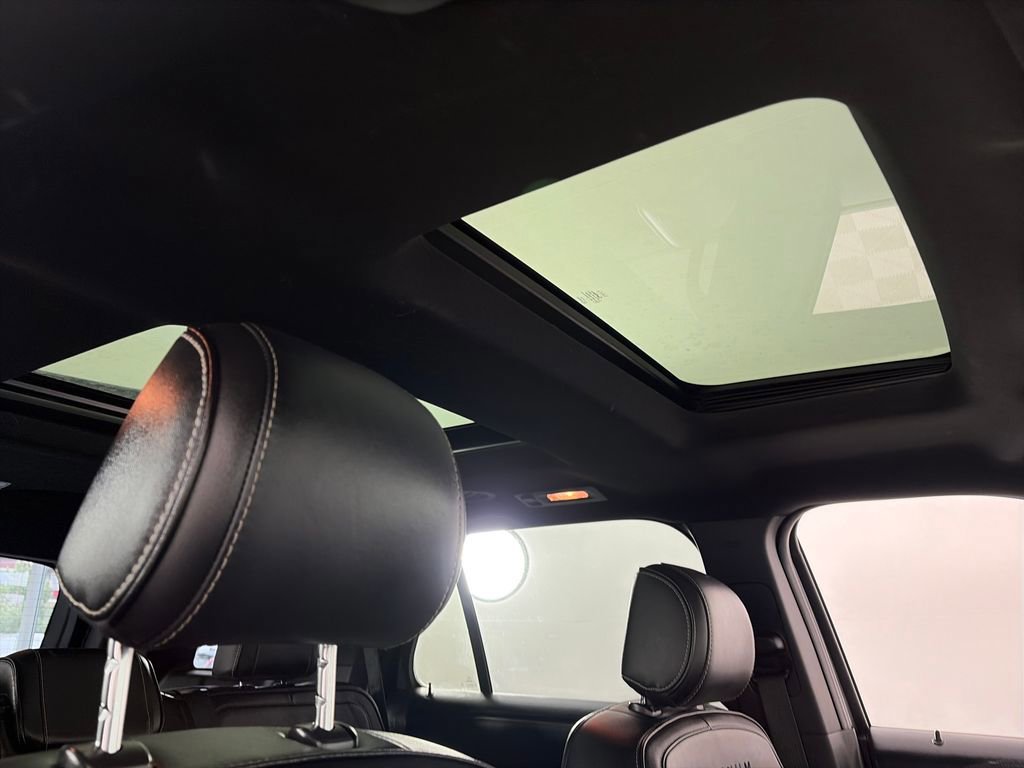 Certified 2017 Ford Explorer Platinum AWD/4WD image 33