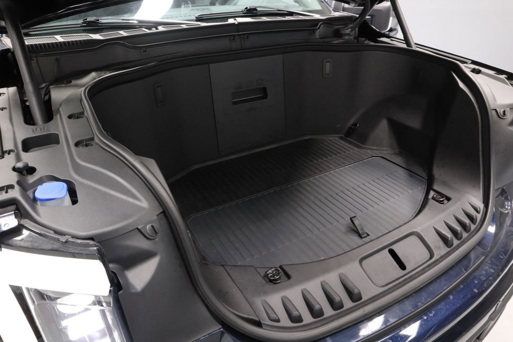 Certified 2025 Ford F150 Lightning Flash AWD/4WD image 16