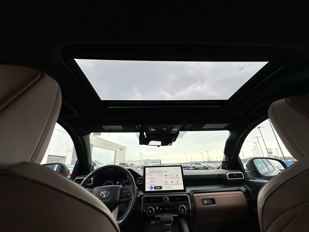 Used 2025 Toyota 4Runner Limited image 8