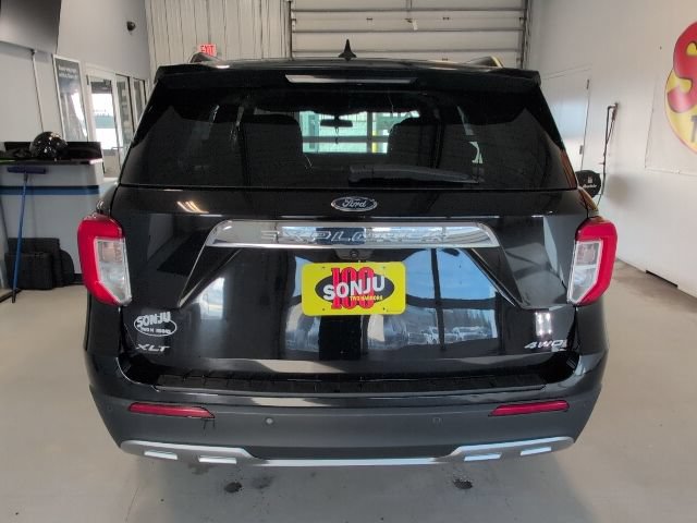 Certified 2023 Ford Explorer XLT AWD/4WD image 4