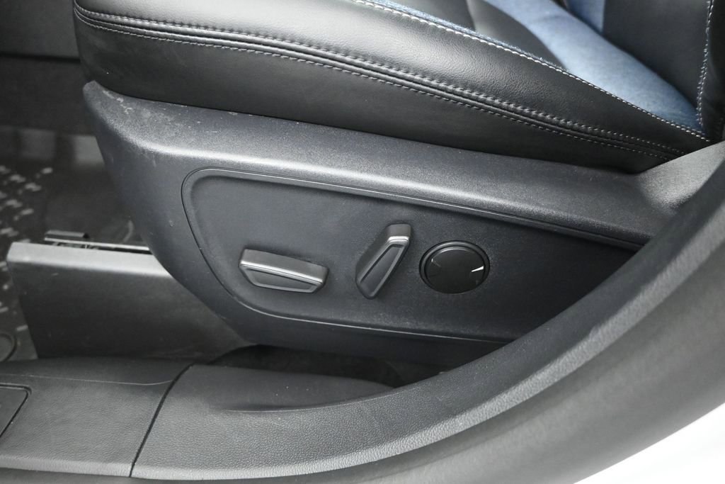 Certified 2025 Ford Bronco Sport Outer Banks w/ Outer Banks Tech Package+ AWD/4WD image 17