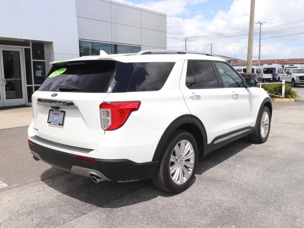 Certified 2022 Ford Explorer Limited w/ Limited Technology Package image 5