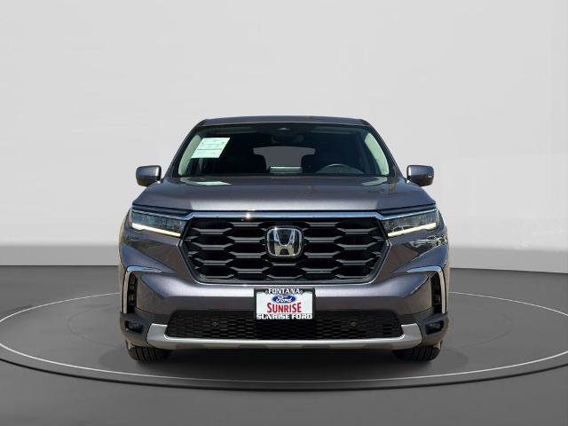 Used 2025 Honda Pilot EX-L image 3