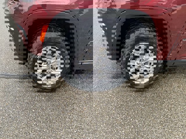 Used 2022 Jeep Grand Cherokee Limited w/ Luxury Tech Group II image 10