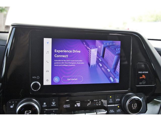 Used 2023 Toyota Highlander XLE FWD image 24