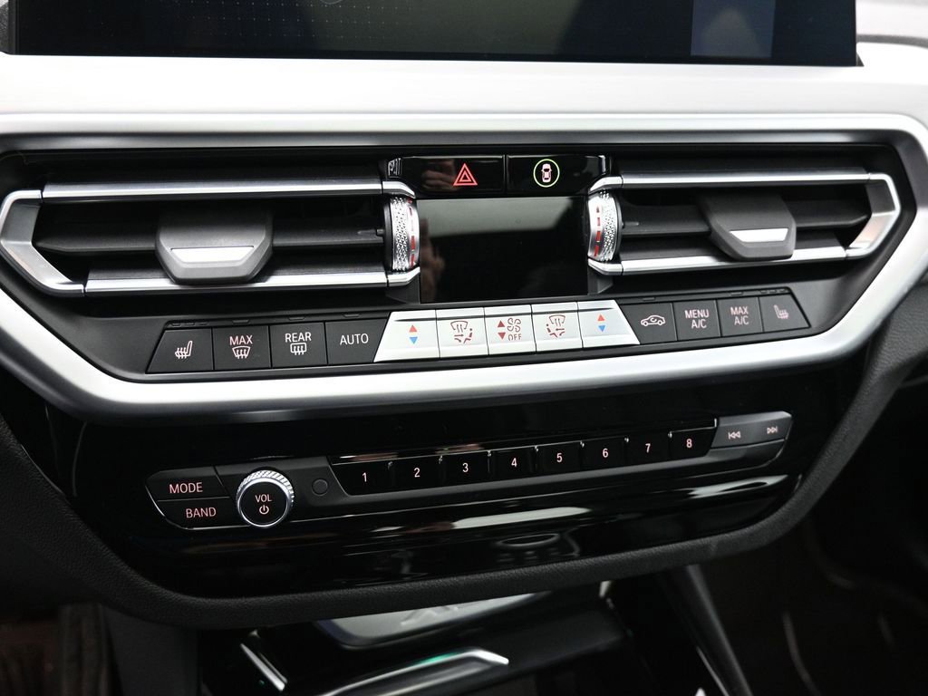 Used 2022 BMW X3 sDrive30i w/ M Sport Package image 15