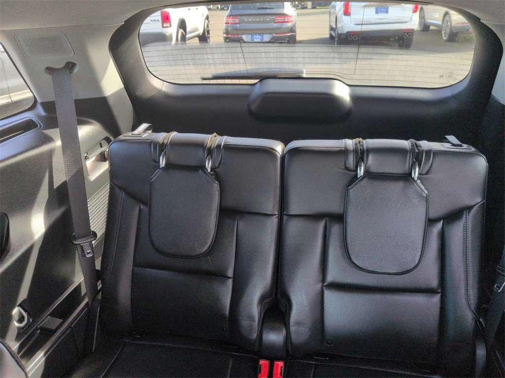 Certified 2023 Ford Explorer XLT w/ Equipment Group 202A image 32