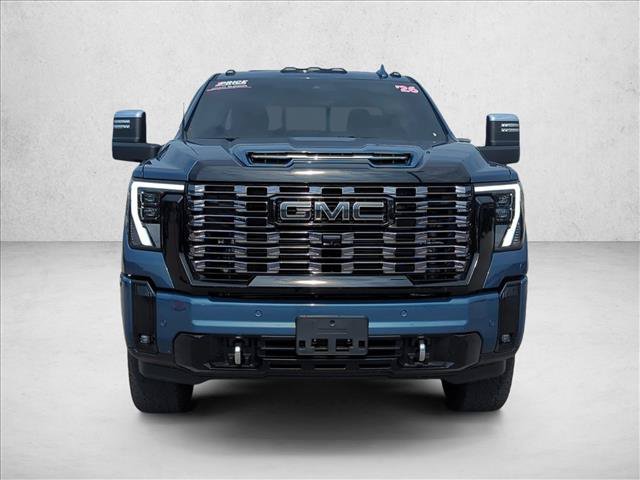 Used 2026 GMC Sierra 2500 Denali Ultimate AWD/4WD image 2