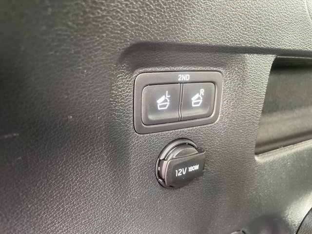Used 2022 Kia Telluride S image 13