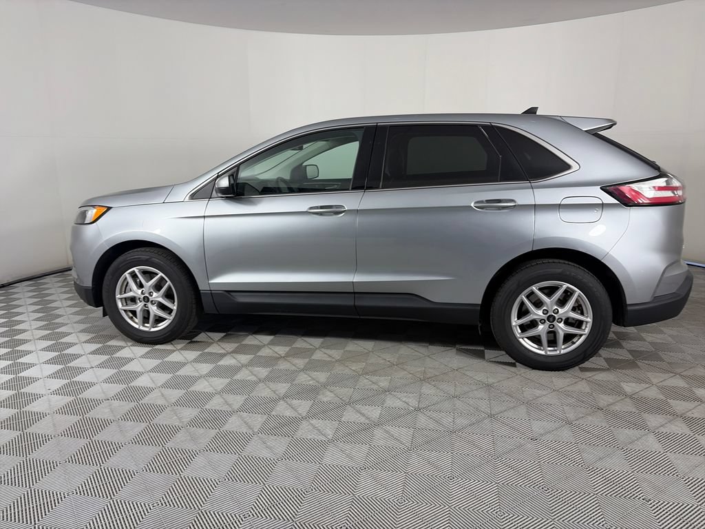 Certified 2024 Ford Edge SEL AWD/4WD image 4