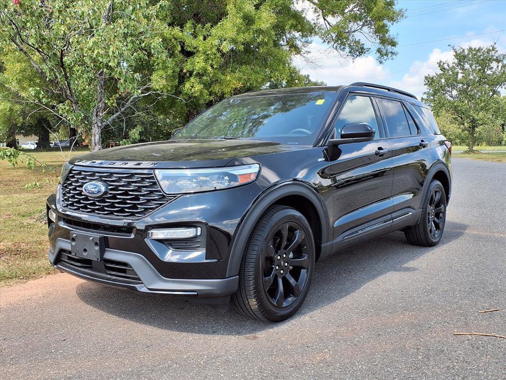 Certified 2023 Ford Explorer ST-Line w/ Class IV Trailer Tow Package