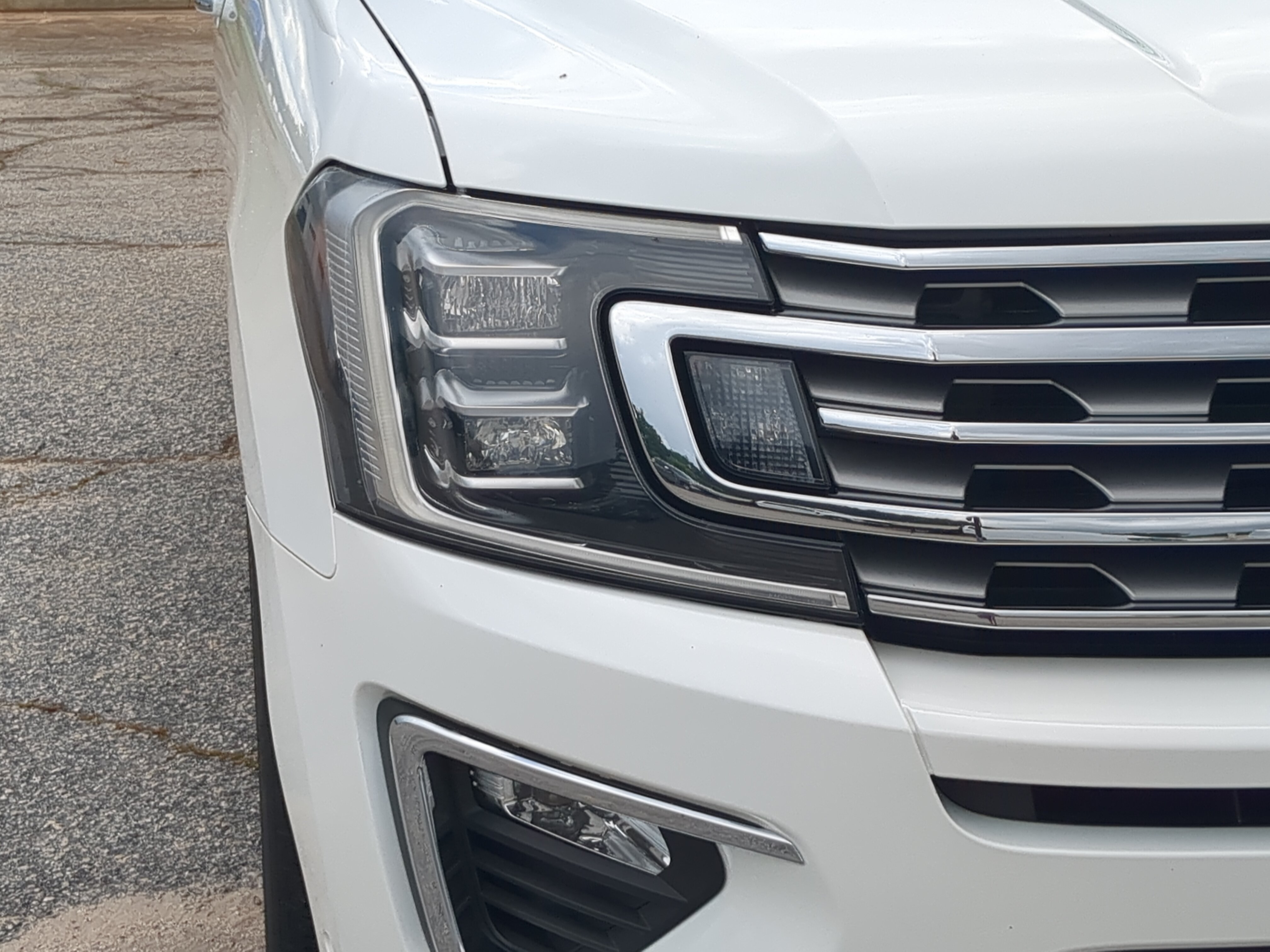 Certified 2021 Ford Expedition Max Limited AWD/4WD image 8