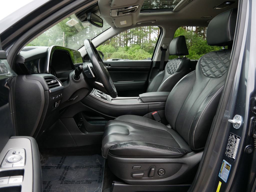 Used 2021 Hyundai Palisade Limited AWD/4WD image 16