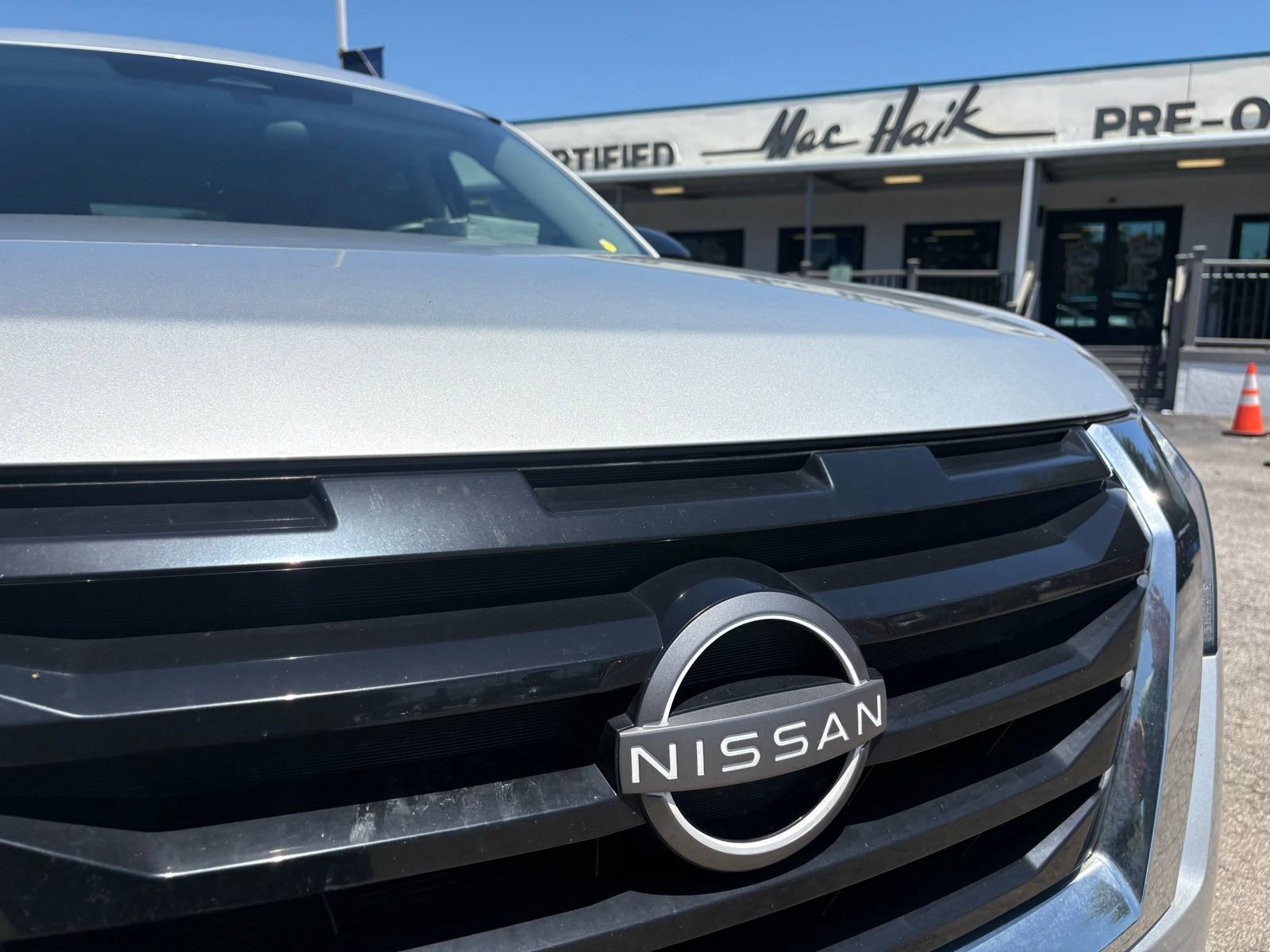 Used 2023 Nissan Pathfinder S AWD/4WD image 8
