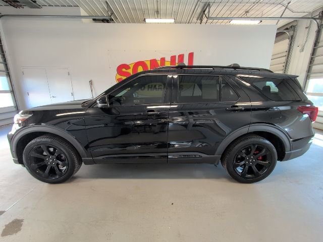 Certified 2020 Ford Explorer ST w/ ST Street Pack image 2