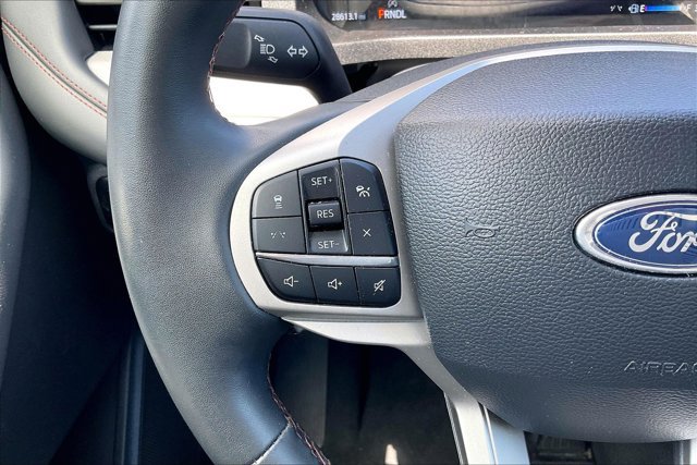 Certified 2025 Ford Explorer Active RWD image 17