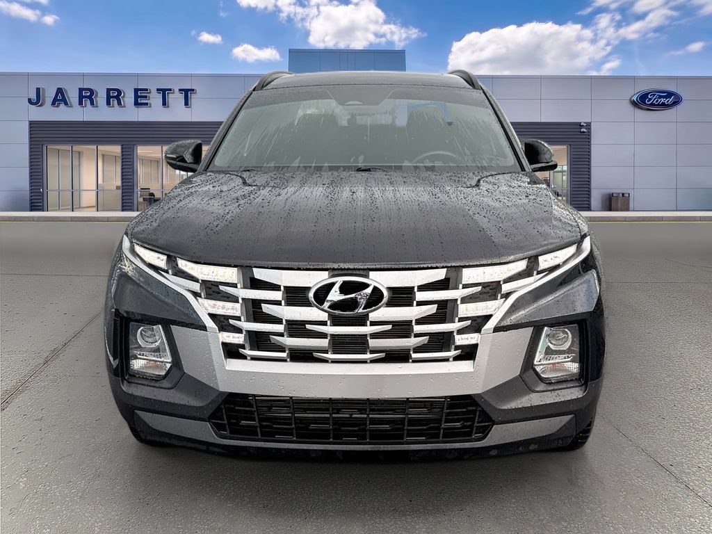 Used 2022 Hyundai Santa Cruz SEL w/ Activity Package FWD image 2