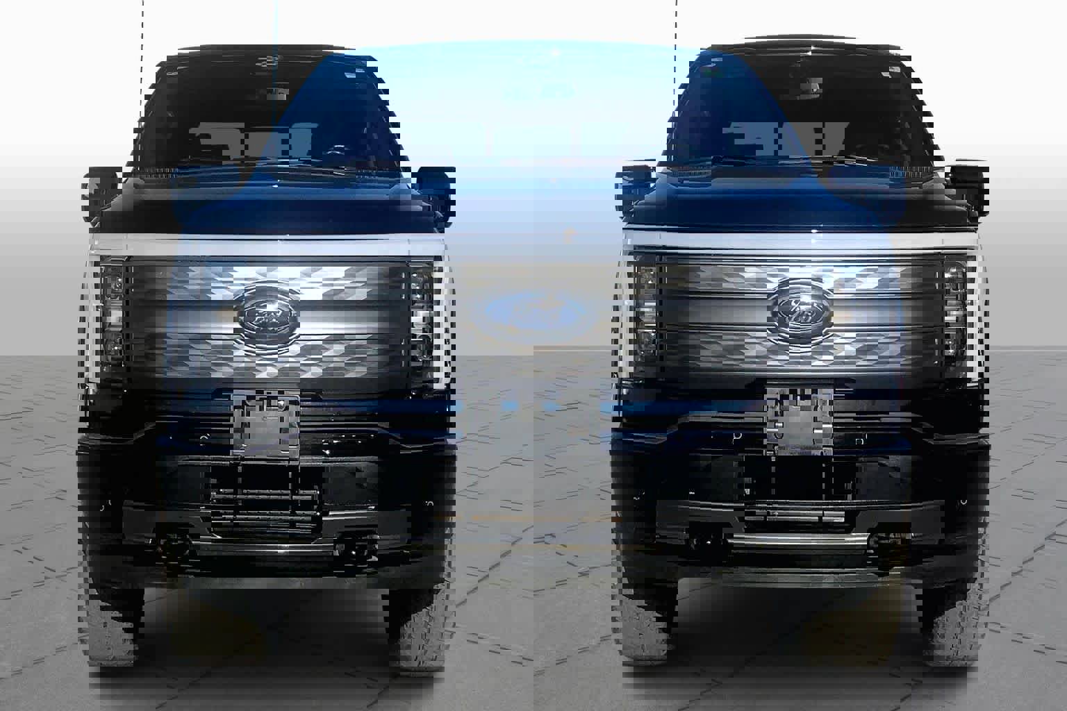 Certified 2023 Ford F150 Lightning Lariat w/ Equipment Group 511A High image 4