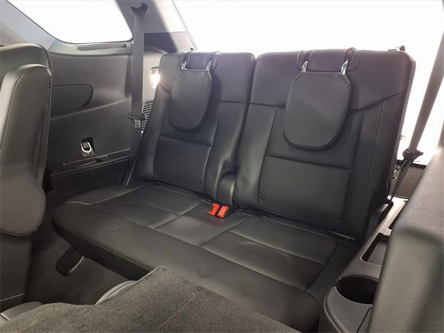 Certified 2023 Ford Explorer XLT w/ Equipment Group 202A image 13