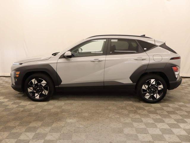 Used 2025 Hyundai Kona SEL FWD image 16