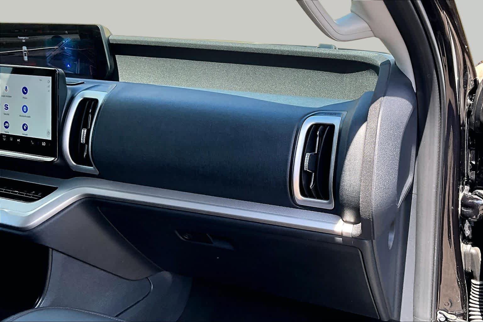 Certified 2025 Ford Expedition Active AWD/4WD image 19