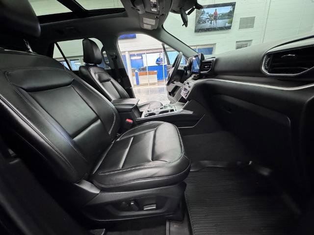 Certified 2023 Ford Explorer XLT w/ Equipment Group 202A image 32