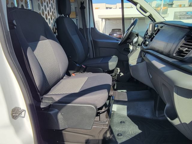 Certified 2025 Ford Transit 250 Low Roof w/ Exterior Upgrade Package RWD image 19
