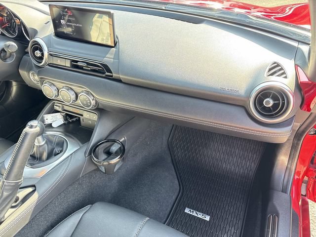 Used 2025 MAZDA MX-5 Miata RF Grand Touring w/ Weather Package RWD image 14