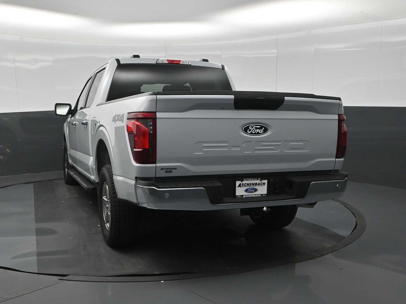 Certified 2025 Ford F150 XLT w/ Equipment Group 301A Standard AWD/4WD image 7