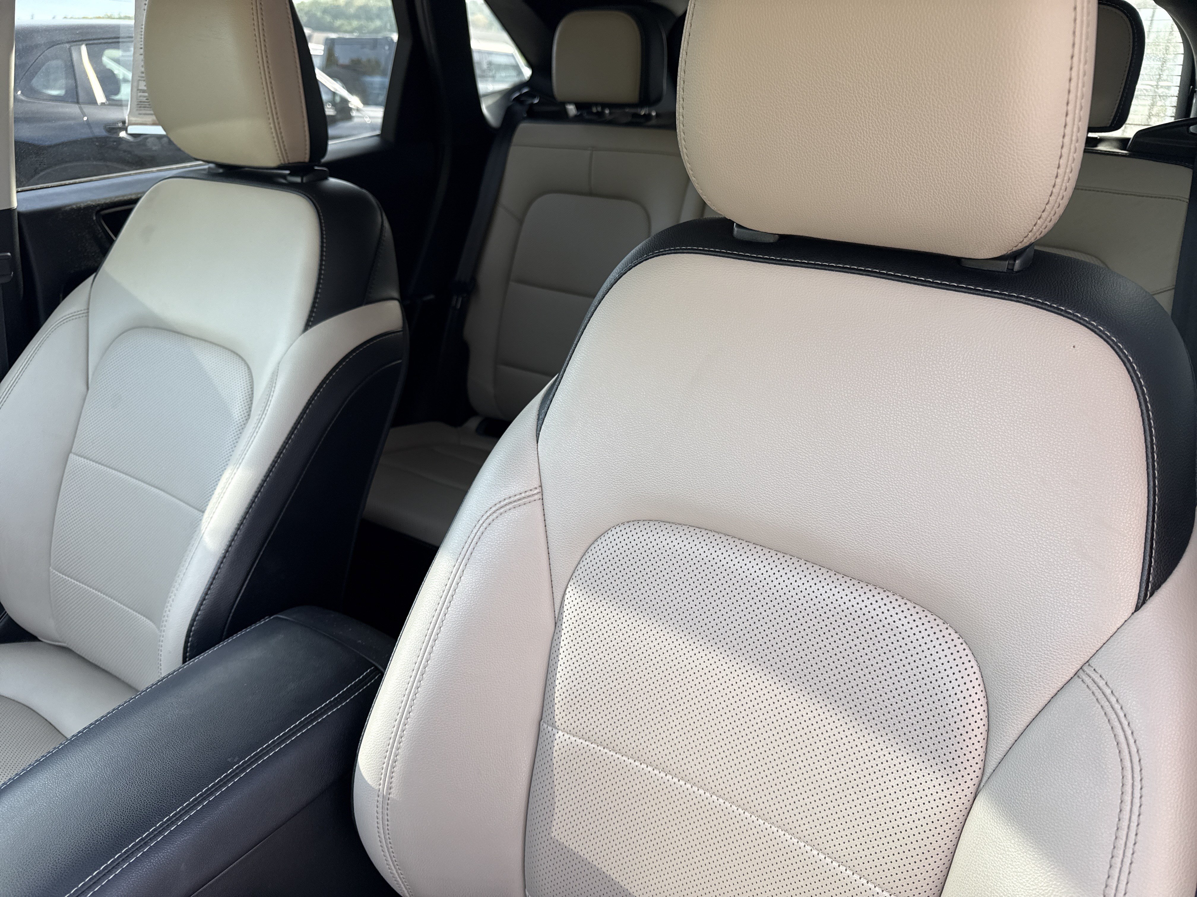 Certified 2022 Ford Escape SEL AWD/4WD image 13
