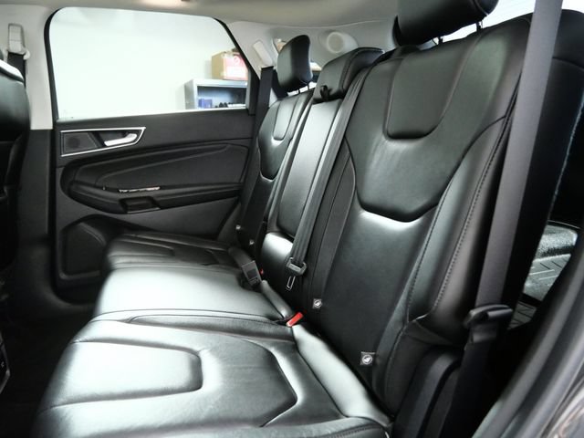 Certified 2020 Ford Edge Titanium w/ Canadian Touring Package AWD/4WD image 12