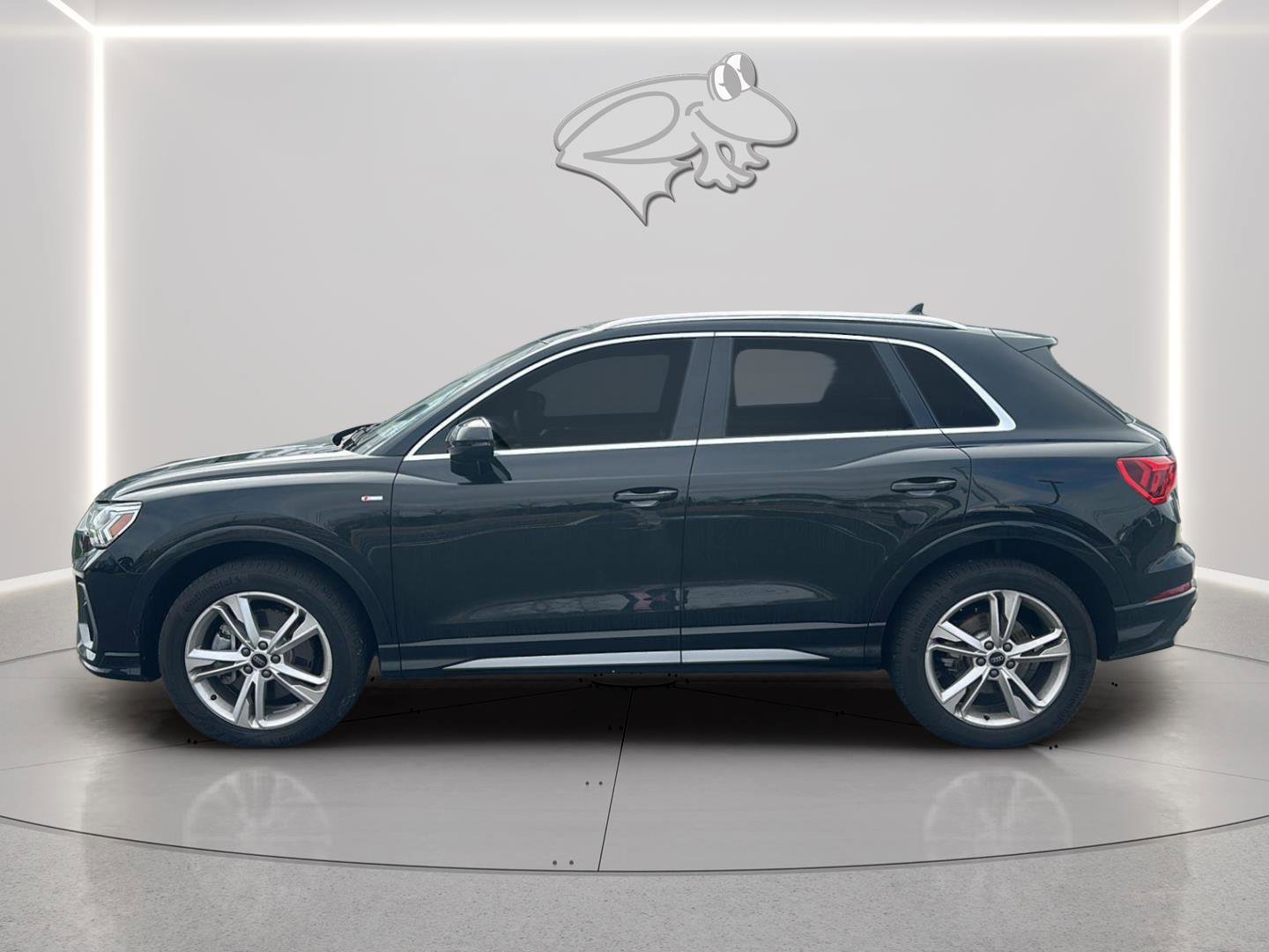 Used 2024 Audi Q3 2.0T Premium Plus w/ Premium Plus Package image 6