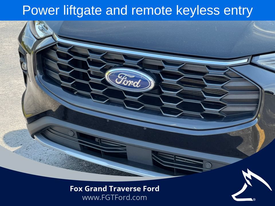 Certified 2025 Ford Escape ST-Line Select AWD/4WD image 35