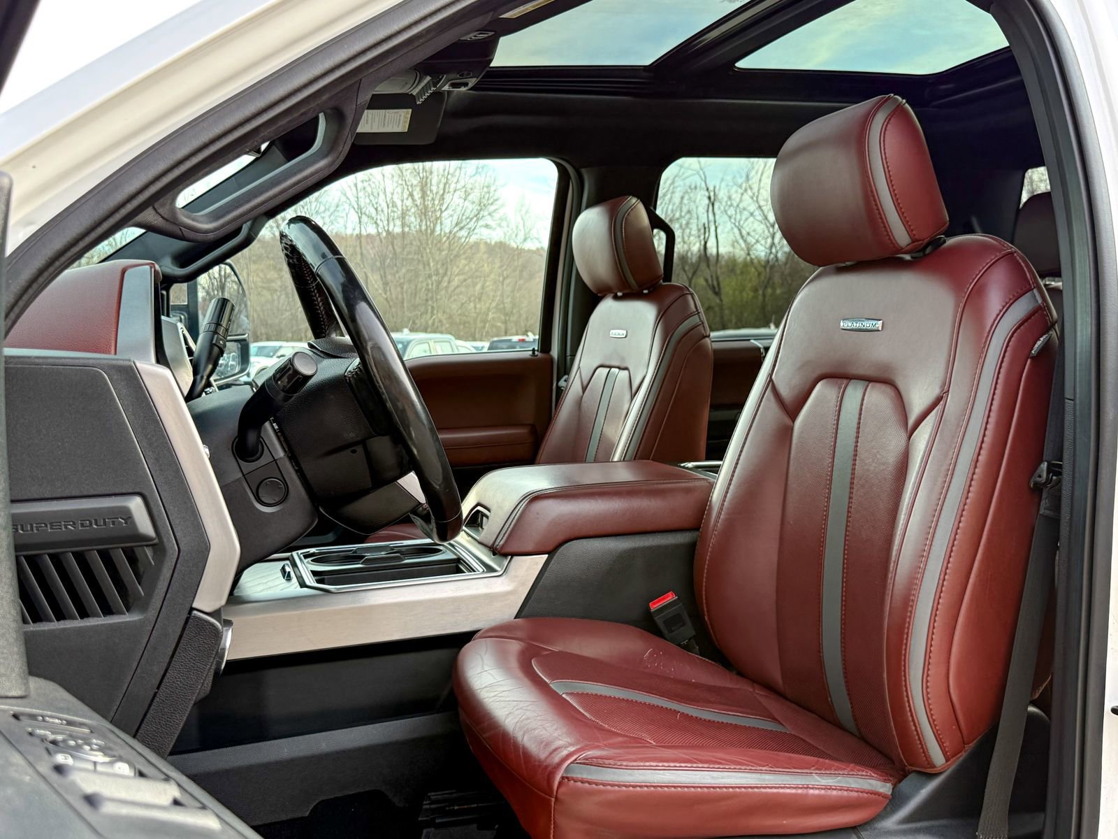 Certified 2019 Ford F250 Platinum w/ Platinum Ultimate Package image 17