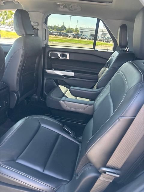 Certified 2023 Ford Explorer XLT w/ Equipment Group 202A AWD/4WD image 11