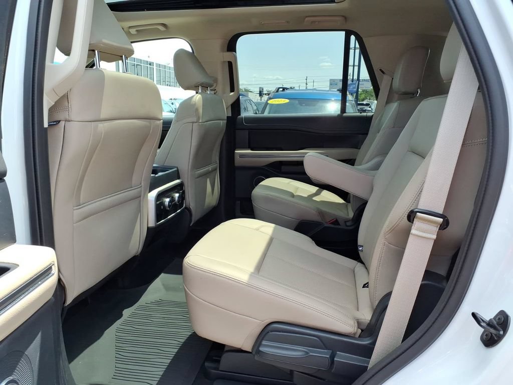 Certified 2023 Ford Expedition XLT AWD/4WD image 12