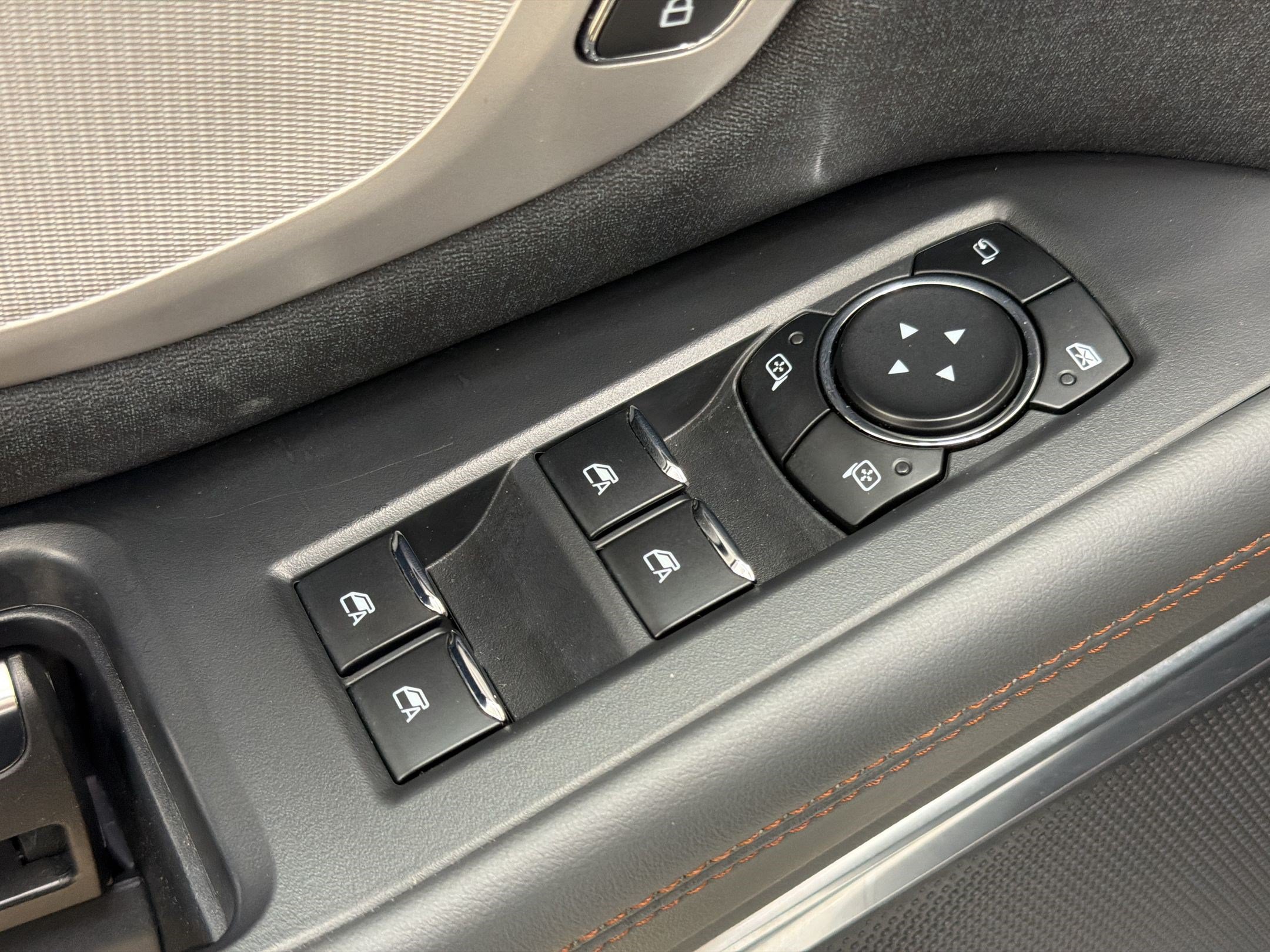 Certified 2025 Ford Expedition Active AWD/4WD image 14