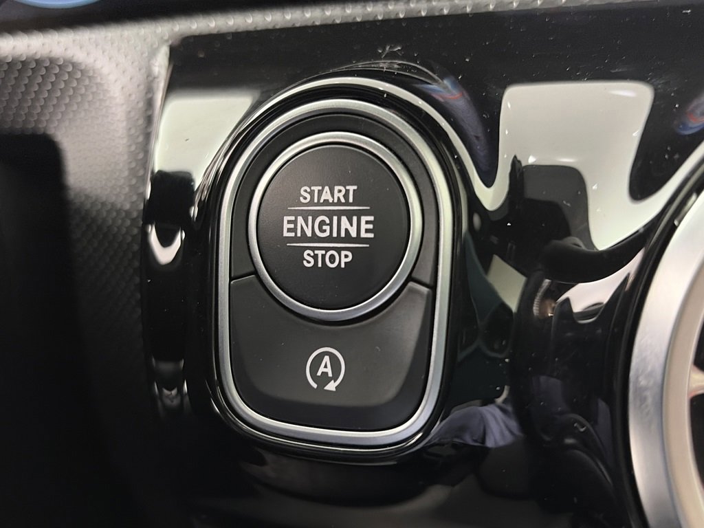 Used 2019 Mercedes-Benz A 220 4MATIC image 23