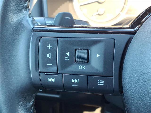 Used 2021 Nissan Rogue SV w/ Premium Package AWD/4WD image 7